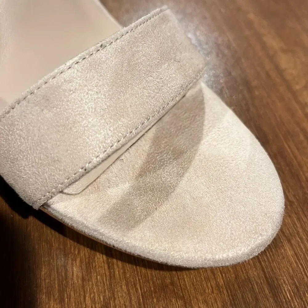 Aldo dress shoes with sparkly heels size 8.5.